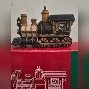 JC Penney 1998 Edition Home Towne Express Engine
